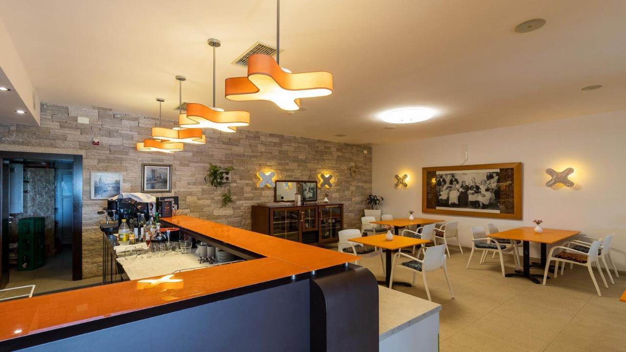 Velanera Hotel & Restaurant Šišan Zewnętrze zdjęcie
